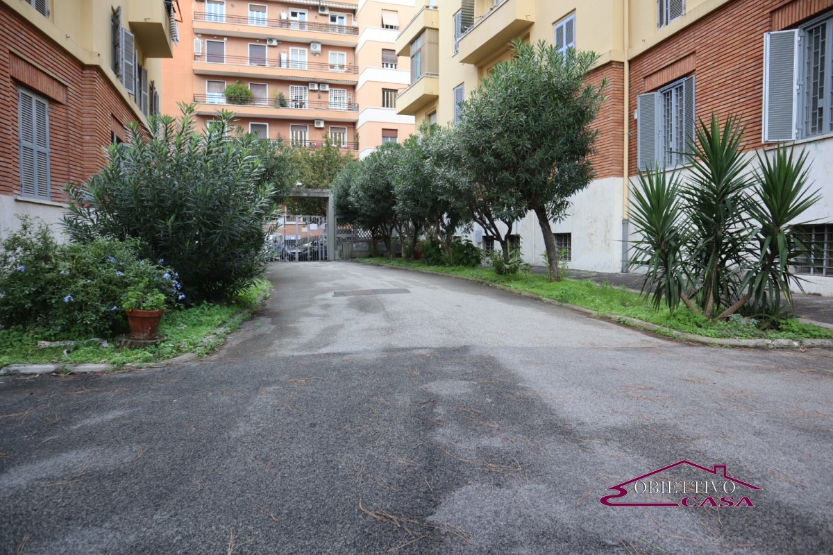 Appartamento ROMA vendita  Roma  Obiettivo Casa